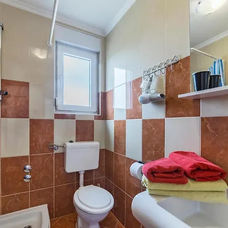 Apartmán 1 Bedroom Gorgeous In